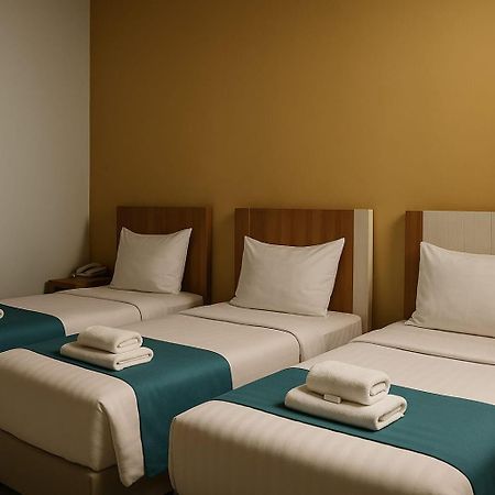 Hotel Amel Aceh Banda Aceh Kültér fotó
